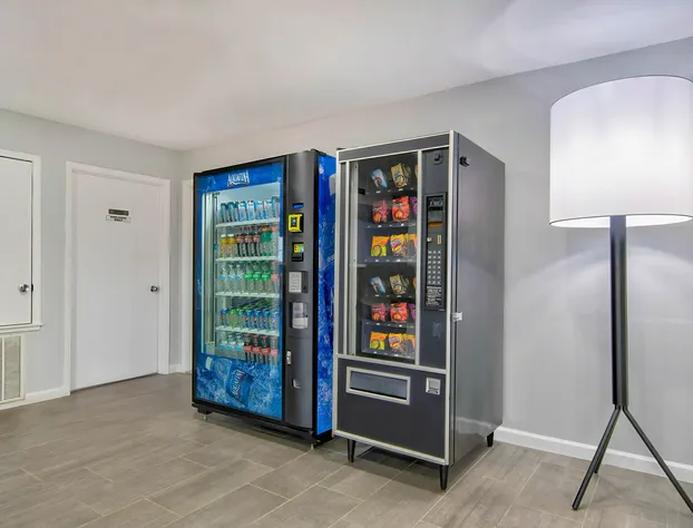 Studio 6 Texas City, TX hotel detail image 4