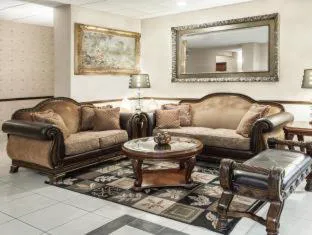 Grander Inn & Suites hotel detail image 2