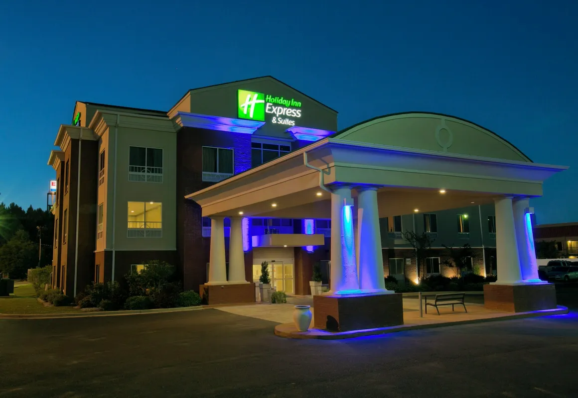 Holiday Inn Express Hotel & Suites Brookhaven by IHG hotel hero