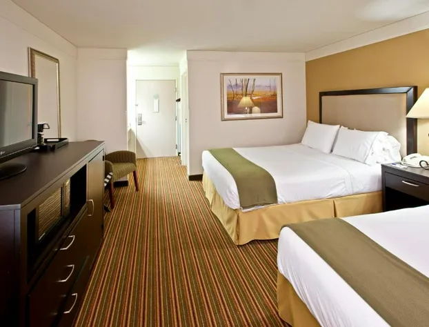 Baymont by Wyndham Litchfield hotel detail image 4