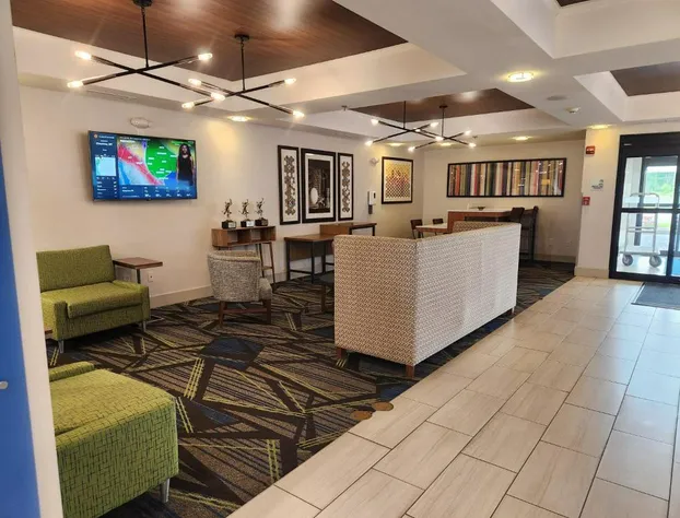 Holiday Inn Express Hotel & Suites Crawfordsville by IHG hotel detail image 3