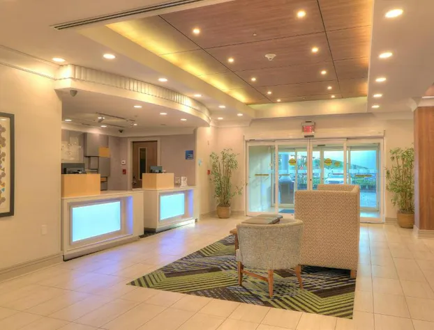 Holiday Inn Express Hotel & Suites Mobile/Saraland by IHG hotel detail image 4