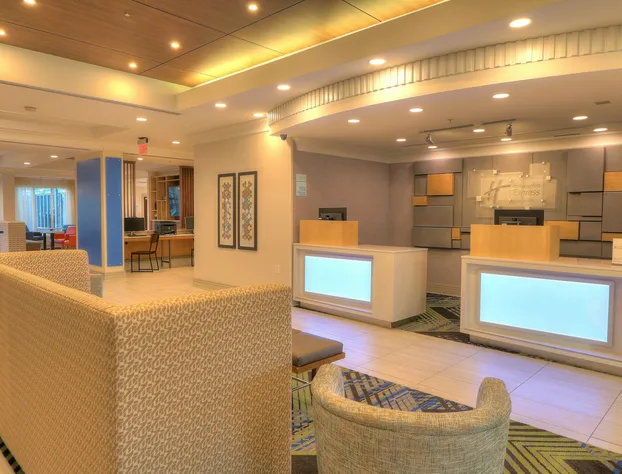 Holiday Inn Express Hotel & Suites Mobile/Saraland by IHG hotel detail image 3