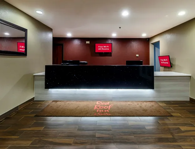 Red Roof Inn Osage Beach - Lake of the Ozarks hotel detail image 3