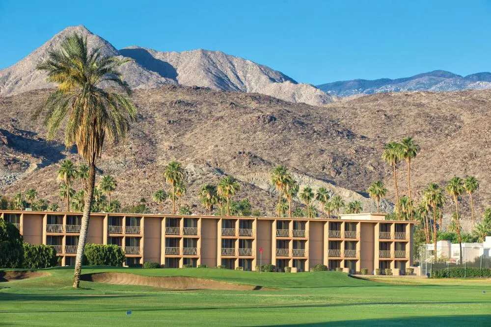 WorldMark Palm Springs - Plaza Resort and Spa hotel hero