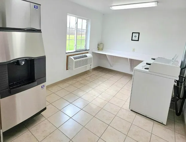 Cobblestone Inn & Suites - Clintonville hotel detail image 2