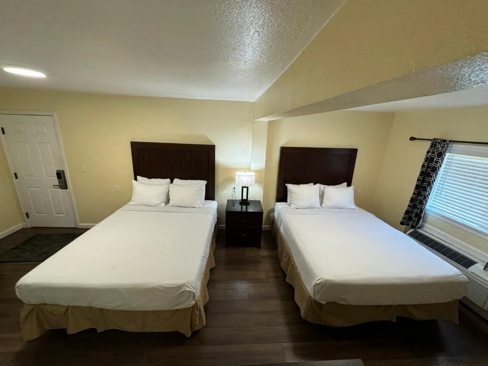 Relax Inn of Medford hotel hero