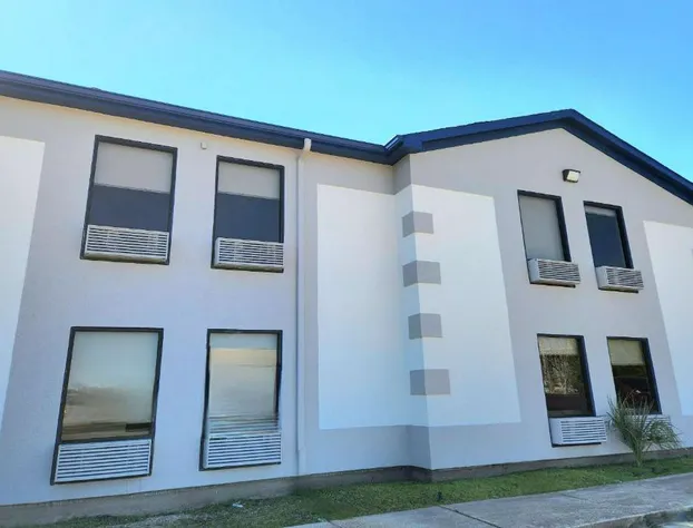 Days Inn & Suites by Wyndham New Iberia hotel detail image 1