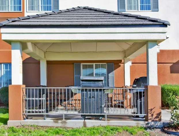 Candlewood Suites Medford by IHG hotel detail image 3