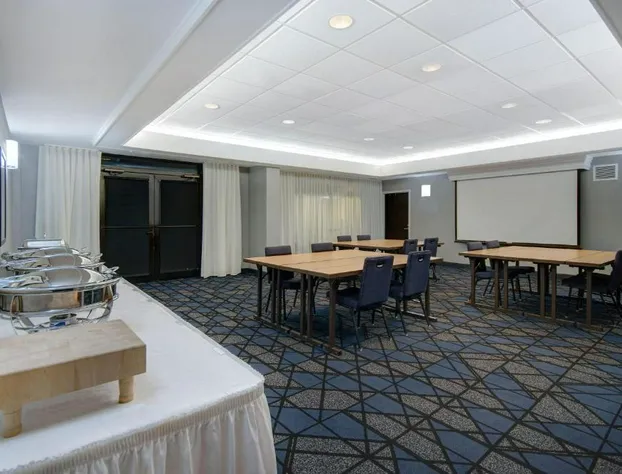 Courtyard by Marriott State College hotel detail image 2