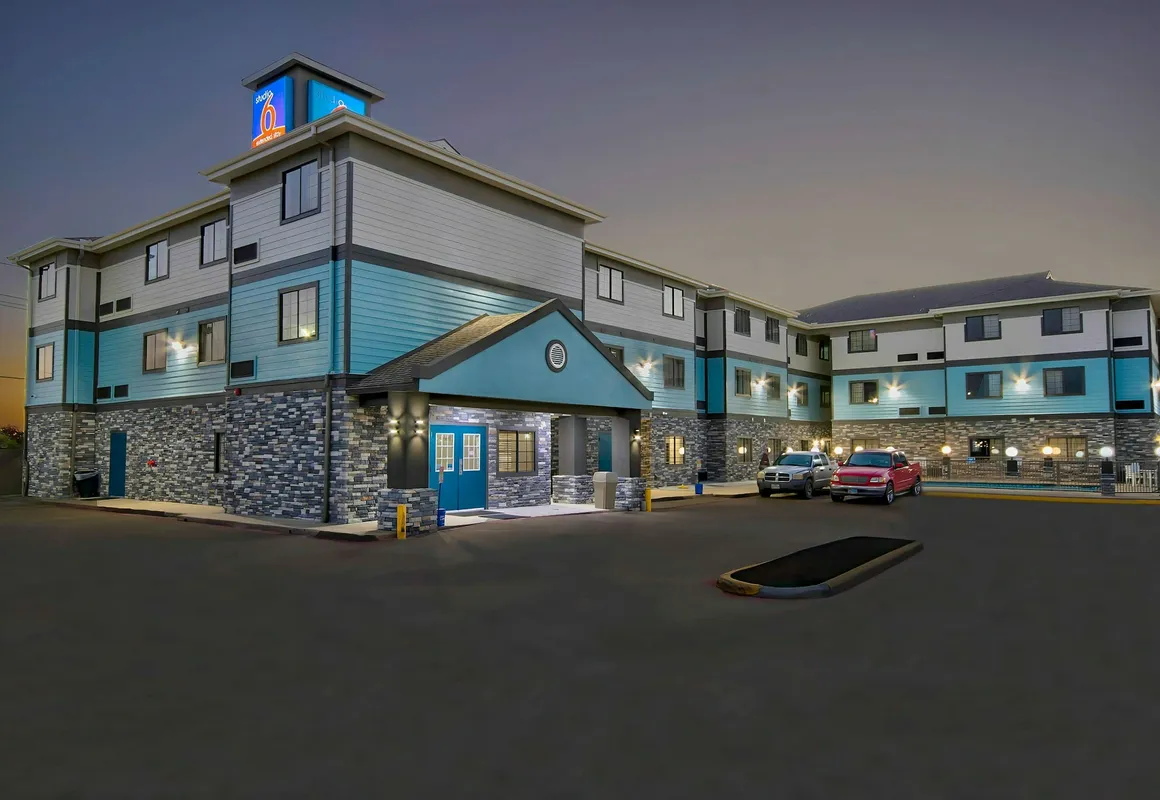 Studio 6 Port Arthur, TX - SE hotel hero