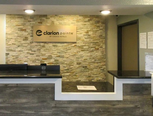 Clarion Pointe Evansville North hotel detail image 2