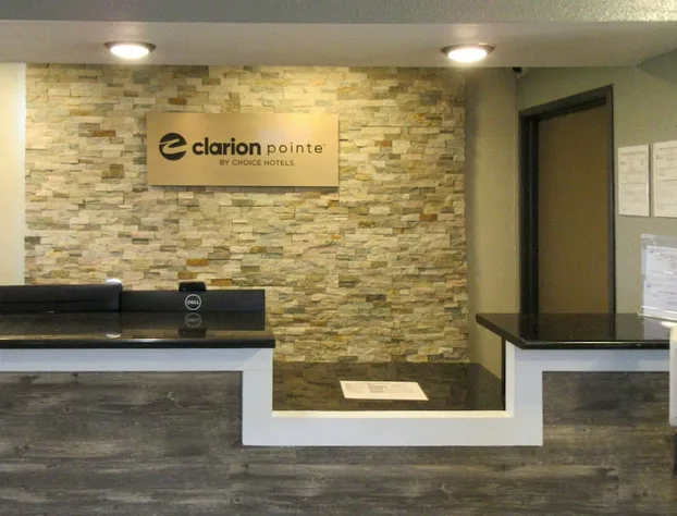 Clarion Pointe Evansville North hotel detail image 2