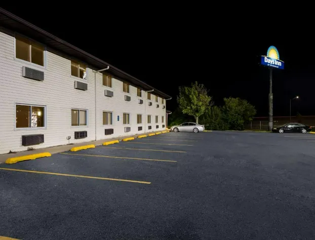 Days Inn by Wyndham Ankeny - Des Moines hotel detail image 1