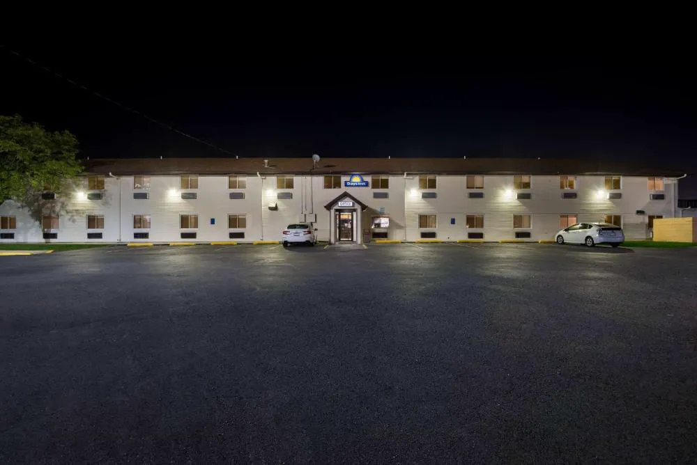 Days Inn by Wyndham Ankeny - Des Moines hotel hero