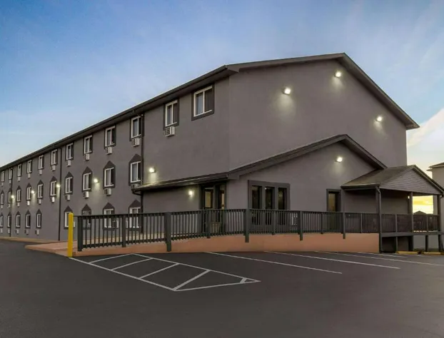 Super 8 by Wyndham Columbus/Edinburgh hotel detail image 1