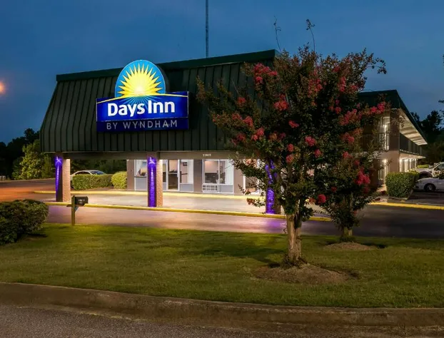 Days Inn by Wyndham Seneca / Clemson Area hotel detail image 3