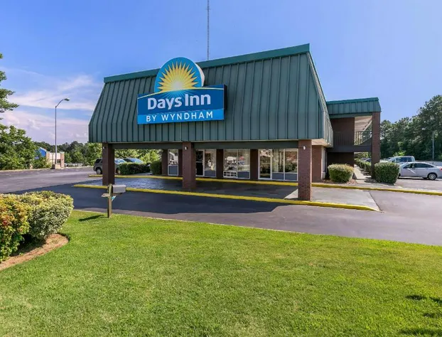 Days Inn by Wyndham Seneca / Clemson Area hotel detail image 3
