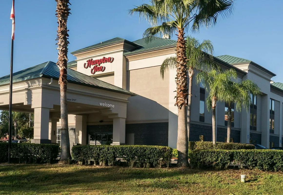Hampton Inn Lakeland hotel hero