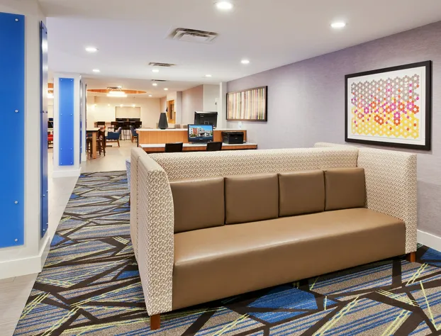 Holiday Inn Express & Suites Rome-East by IHG hotel detail image 3