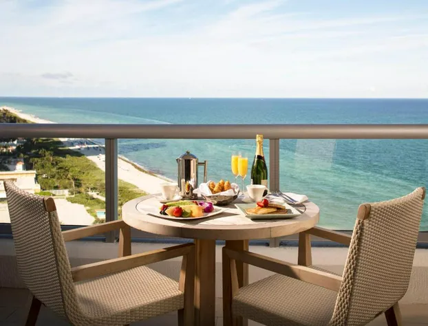 Eden Roc Miami Beach hotel detail image 2