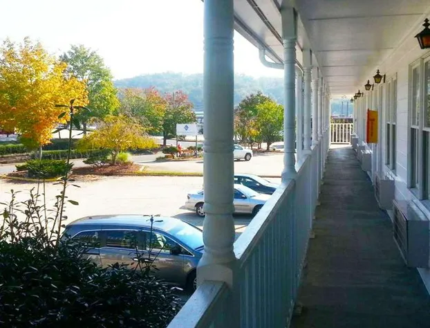 Stratford Motor Inn East Ellijay hotel detail image 3