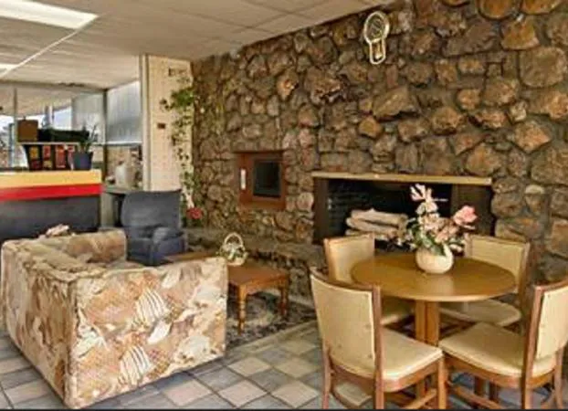 Peoria Inn hotel detail image 2