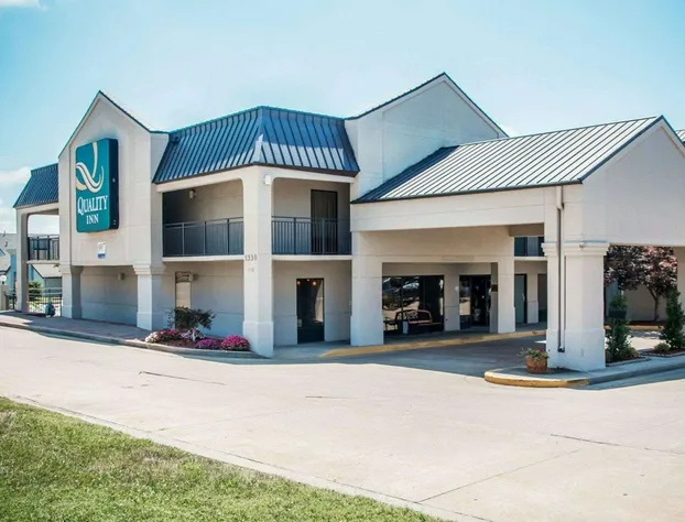 Quality Inn US65 & E. Battlefield Rd. Springfield hotel detail image 4