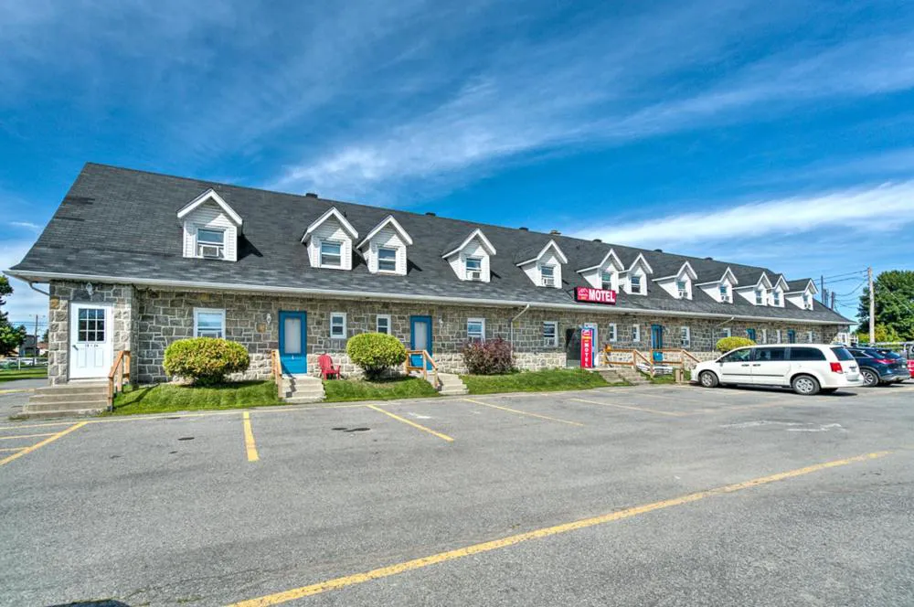 Motel Grande ile hotel hero