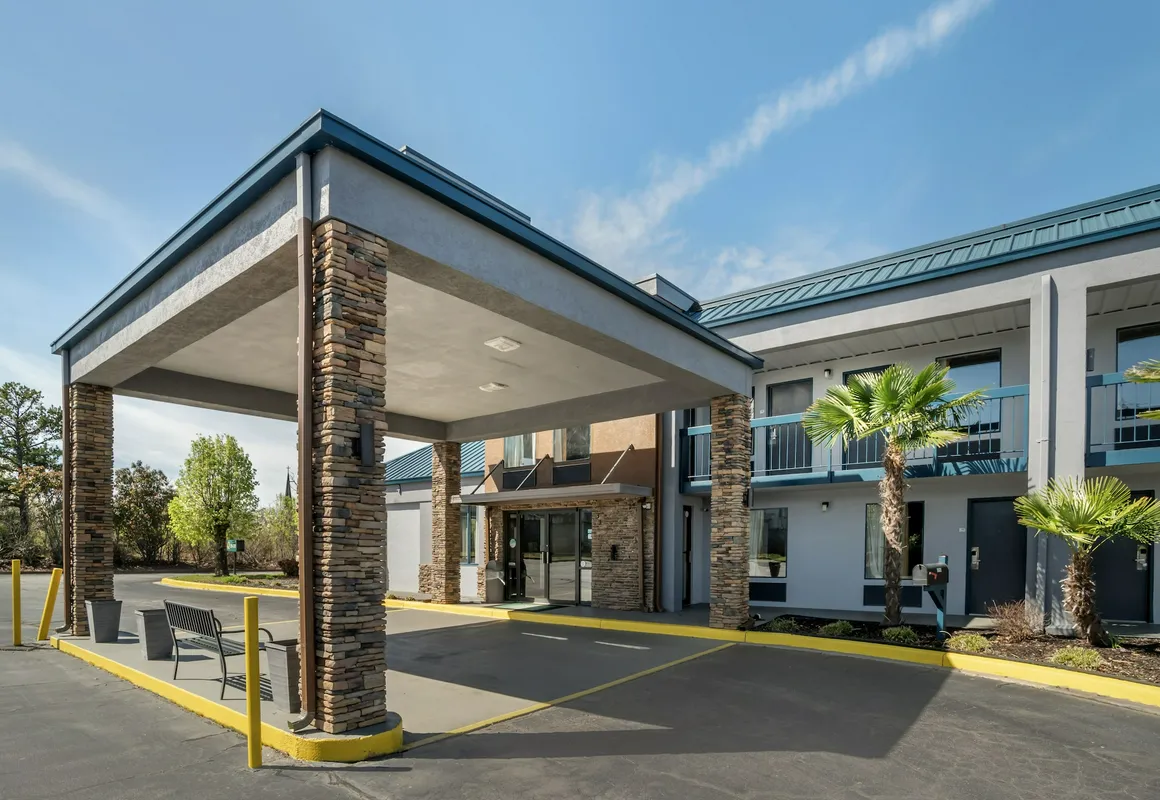 Quality Inn Simpsonville - Greenville hotel hero