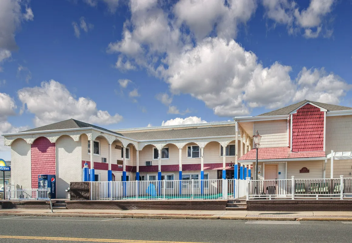 Quality Inn seaside heights Jersey shore beach hotel hero