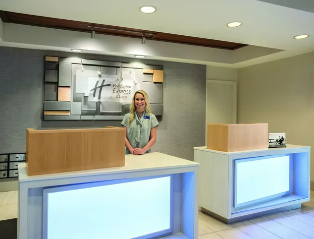 Holiday Inn Express Hotel & Suites Lawton-Fort Sill by IHG hotel detail image 4