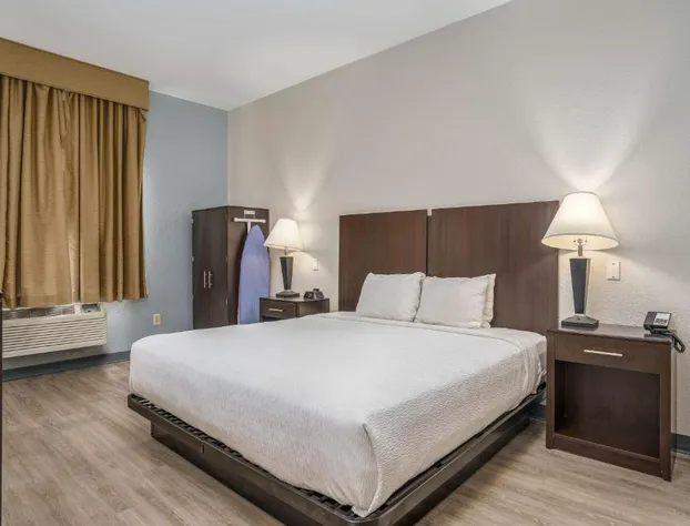 The Windstar Hotel - Near Emerald Isle hotel detail image 4