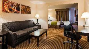 Best Western Plus Swansboro Emerald Isle hotel detail image 2