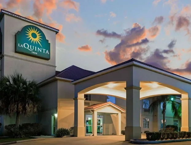 La Quinta Inn & Suites by Wyndham Morgan City hotel detail image 3