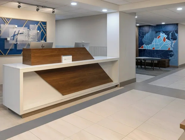 Holiday Inn Express & Suites Leesburg - Historic District by IHG hotel detail image 4