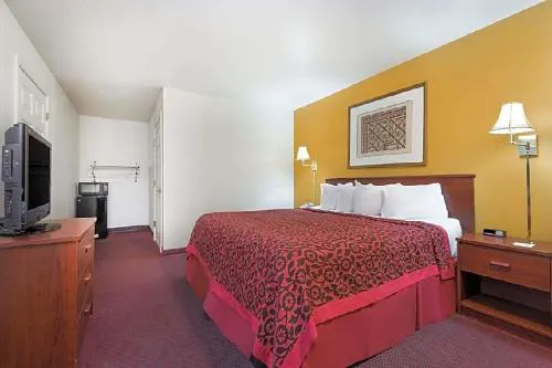 Days Inn by Wyndham Andover hotel detail image 1