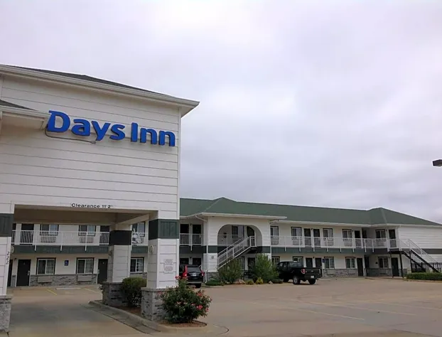 Days Inn by Wyndham Andover hotel detail image 1