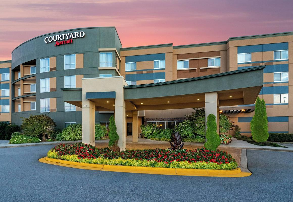 Courtyard by Marriott Atlanta McDonough hotel hero