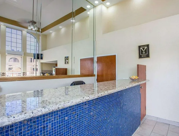 Rodeway Inn Delano hotel detail image 3