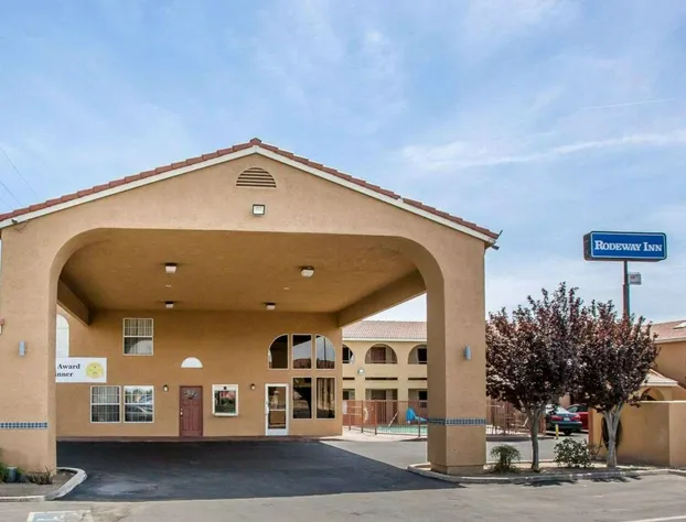 Rodeway Inn Delano hotel detail image 1