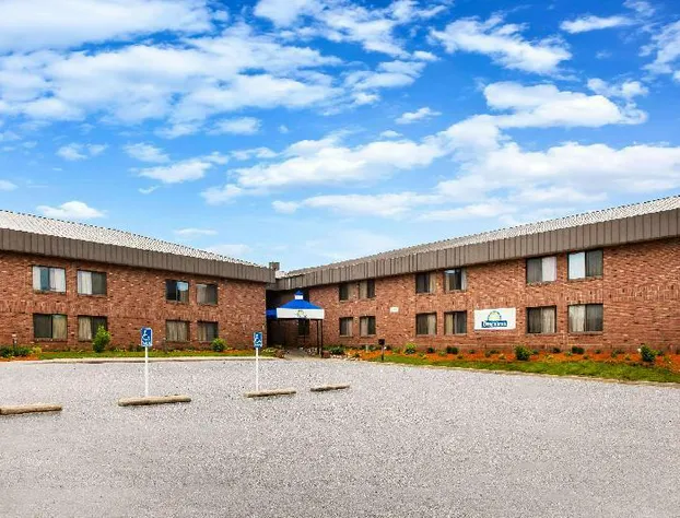 Days Inn by Wyndham Midland hotel detail image 1