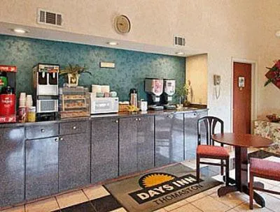 Days Inn by Wyndham Thomaston hotel detail image 2