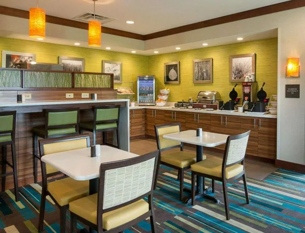 Comfort Suites Bossier City - Shreveport hotel detail image 3