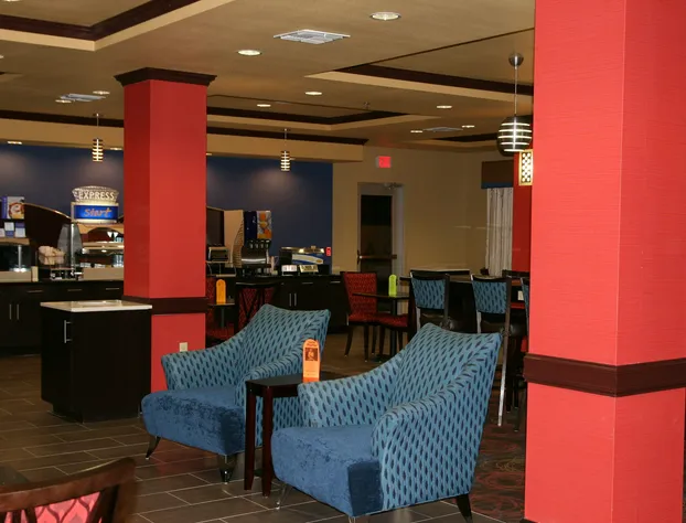 Holiday Inn Express and Suites George West by IHG hotel detail image 4