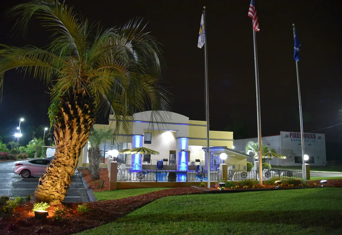 Days Inn by Wyndham Ladson Summerville Charleston hotel hero