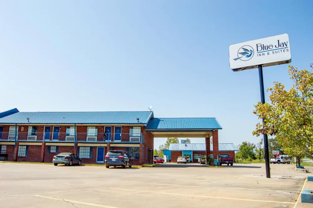Blue Jay Inn and Suites hotel hero