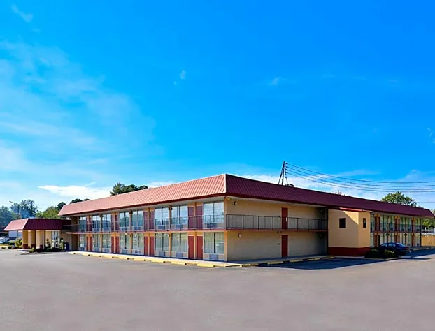 American Inn - Pontotoc hotel detail image 1