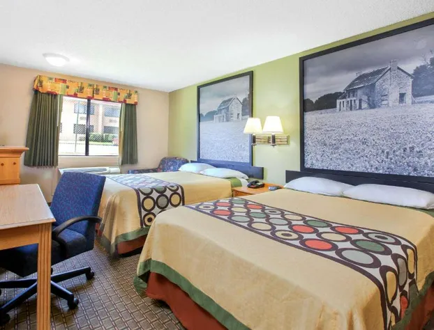 Super 8 by Wyndham Sherman hotel detail image 3