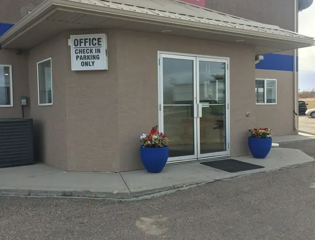 Travel Inn & Suites Innisfail hotel detail image 2